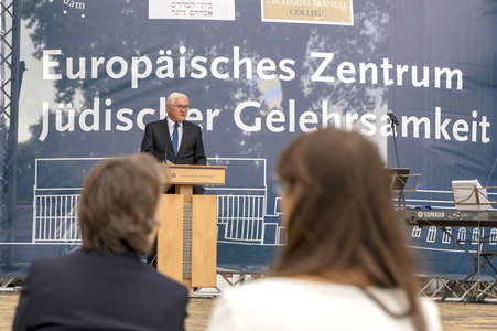 Eröffnung des 'Europäischen Zentrums für Jüdische Gelehrsamkeit' in Potsdam