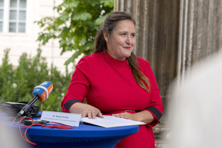 Eröffnung des 'Europäischen Zentrums für Jüdische Gelehrsamkeit' in Potsdam