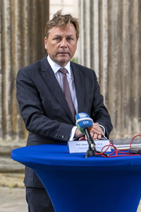 Eröffnung des 'Europäischen Zentrums für Jüdische Gelehrsamkeit' in Potsdam