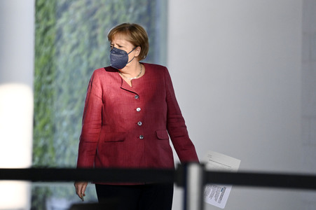 Pressekonferenz mit Angela Merkel zur Lage in Afghanistan in Berlin