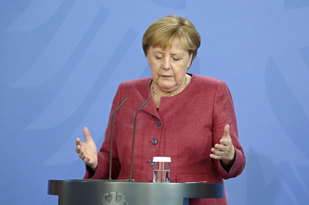 Pressekonferenz mit Angela Merkel zur Lage in Afghanistan in Berlin