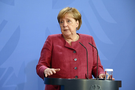 Pressekonferenz mit Angela Merkel zur Lage in Afghanistan in Berlin