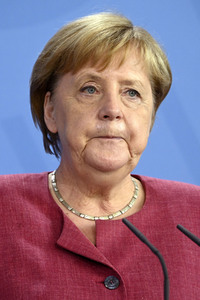Pressekonferenz mit Angela Merkel zur Lage in Afghanistan in Berlin