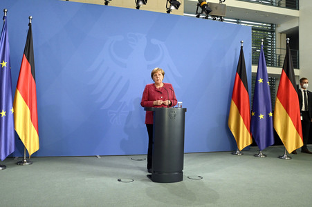 Pressekonferenz mit Angela Merkel zur Lage in Afghanistan in Berlin
