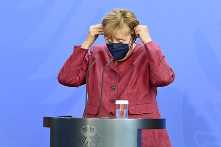 Pressekonferenz mit Angela Merkel zur Lage in Afghanistan in Berlin