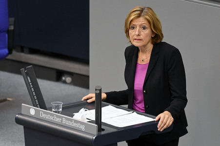 238. Sitzung des Deutschen Bundestages in Berlin