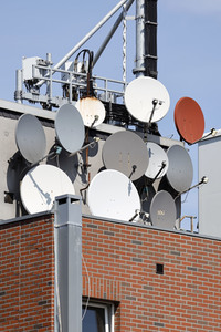 Symbolfoto TV-Schüsseln