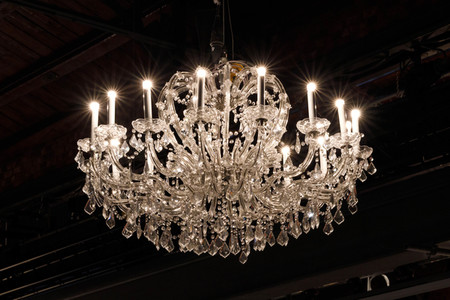 Symbolfoto Kronleuchter