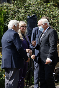 Verlegung eines Stolpersteins für NS-Opfer Bruno Lüdke in Berlin