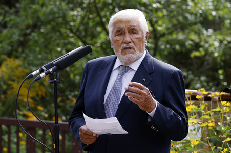 Verlegung eines Stolpersteins für NS-Opfer Bruno Lüdke in Berlin