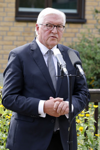 Verlegung eines Stolpersteins für NS-Opfer Bruno Lüdke in Berlin