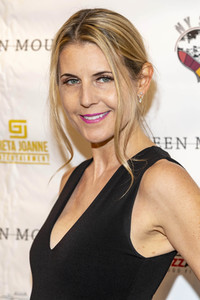 Filmscreening 'Between Mountains' in Los Angeles