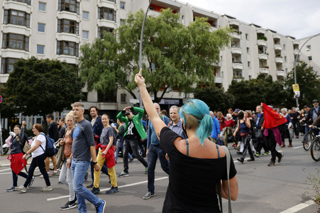 Demonstration von Kritikern der Corona-Maßnahmen in Berlin