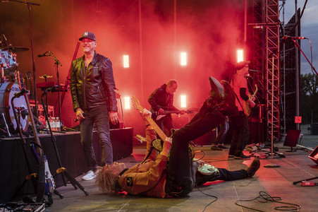 Autokultur-Konzert von Fury in the Slaughterhouse in Hannover