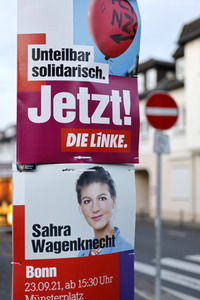 Wahlplakate der Partei Die Linke in Bonn