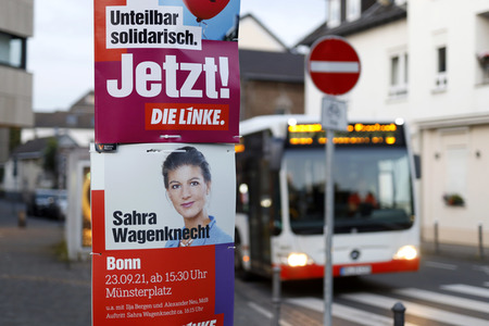 Wahlplakate der Partei Die Linke in Bonn