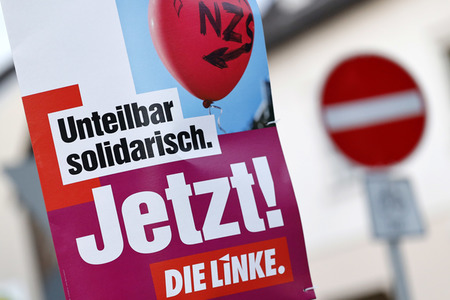 Wahlplakate der Partei Die Linke in Bonn