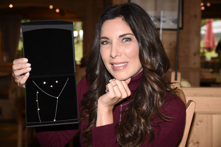 Präsentation Alexandra Polzin Schmuck Kollektion by Kado in Elisabethszell