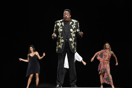 Pressecocktail zur Souldance Show 'Candle Light Cocktail' in Berlin