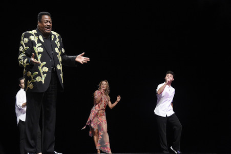 Pressecocktail zur Souldance Show 'Candle Light Cocktail' in Berlin