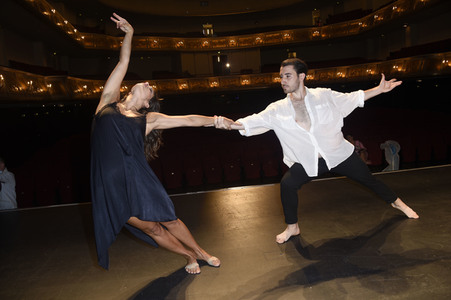 Pressecocktail zur Souldance Show 'Candle Light Cocktail' in Berlin