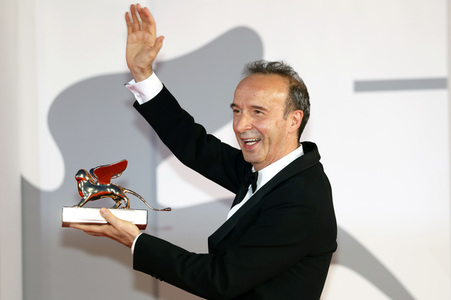 Goldener Löwe für Roberto Benigni, Internationale Filmfestspiele von Venedig 2021