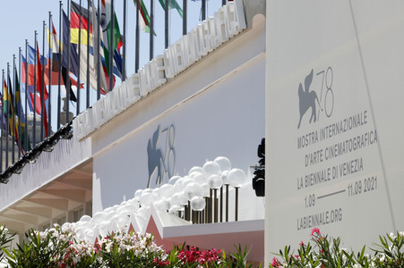 Festival Opening und Filmpremiere 'Madres paralelas', Internationale Filmfestspiele von Venedig 2021