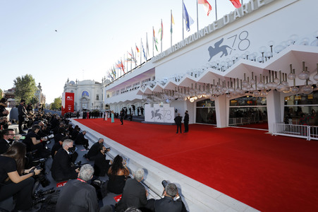 Festival Opening und Filmpremiere 'Madres paralelas', Internationale Filmfestspiele von Venedig 2021