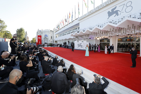 Festival Opening und Filmpremiere 'Madres paralelas', Internationale Filmfestspiele von Venedig 2021