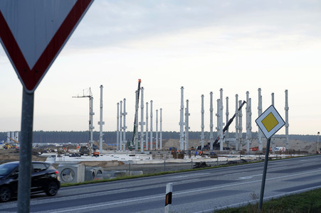 Baustelle der Tesla Gigafactory 4 in Grünheide