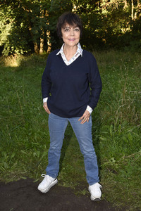 Wiederaufnahme-Premiere 'Schwiegermutter und andere Bosheiten' in München