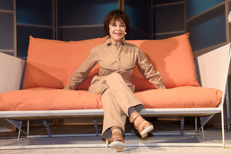 Wiederaufnahme-Premiere 'Schwiegermutter und andere Bosheiten' in München