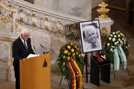 Trauerstaatsakt zu Ehren von Kurt Biedenkopf in Dresden
