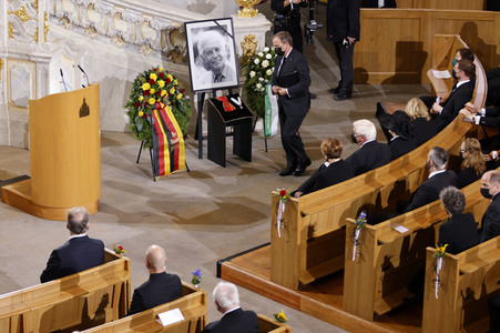 Trauerstaatsakt zu Ehren von Kurt Biedenkopf in Dresden