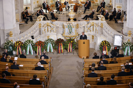 Trauerstaatsakt zu Ehren von Kurt Biedenkopf in Dresden