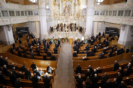 Trauerstaatsakt zu Ehren von Kurt Biedenkopf in Dresden