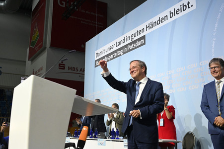 Armin Laschet beim 36. Parteitag der CDU Brandenburg in Potsdam