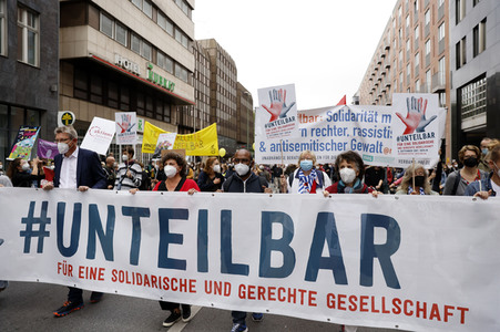 Unteilbar-Großdemonstration 'Für eine solidarische und gerechte Gesellschaft' in Berlin