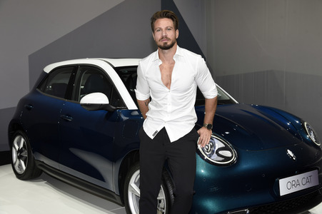 Europa-Premiere der Automobilmarke WEY in München