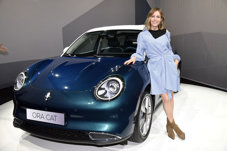 Europa-Premiere der Automobilmarke WEY in München