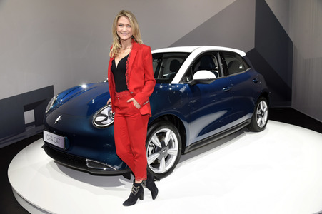 Europa-Premiere der Automobilmarke WEY in München