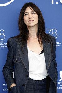 Photocall 'Sundown', Internationale Filmfestspiele von Venedig 2021