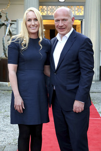 Theaterpremiere 'Dinge, die ich sicher weiß' in Berlin