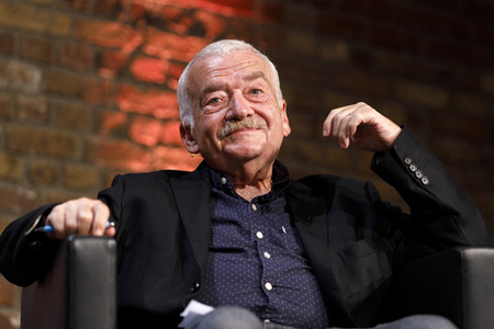 Sam Ginn und Hans Ulrich Gumbrecht auf der phil.cologne 2021 in Köln