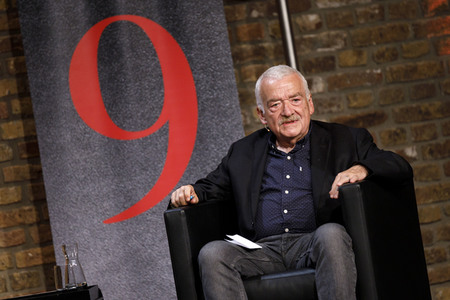 Sam Ginn und Hans Ulrich Gumbrecht auf der phil.cologne 2021 in Köln