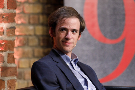 Sam Ginn und Hans Ulrich Gumbrecht auf der phil.cologne 2021 in Köln