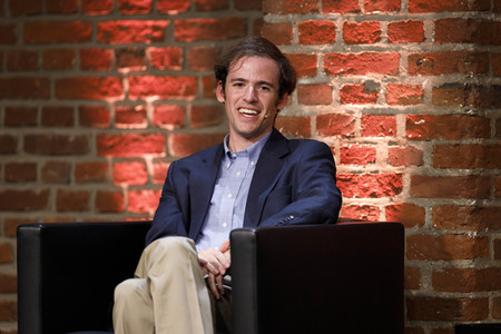 Sam Ginn und Hans Ulrich Gumbrecht auf der phil.cologne 2021 in Köln