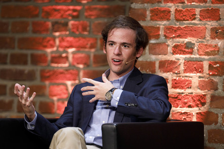 Sam Ginn und Hans Ulrich Gumbrecht auf der phil.cologne 2021 in Köln