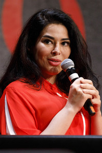 Samira El Ouassil, Tilo Jung und Wolfgang M. Schmitt auf der phil.cologne 2021 in Köln
