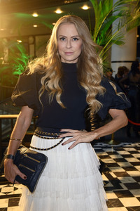 Natascha Gruen Fashion Show auf der Berlin Fashion Week Spring/Summer 2022